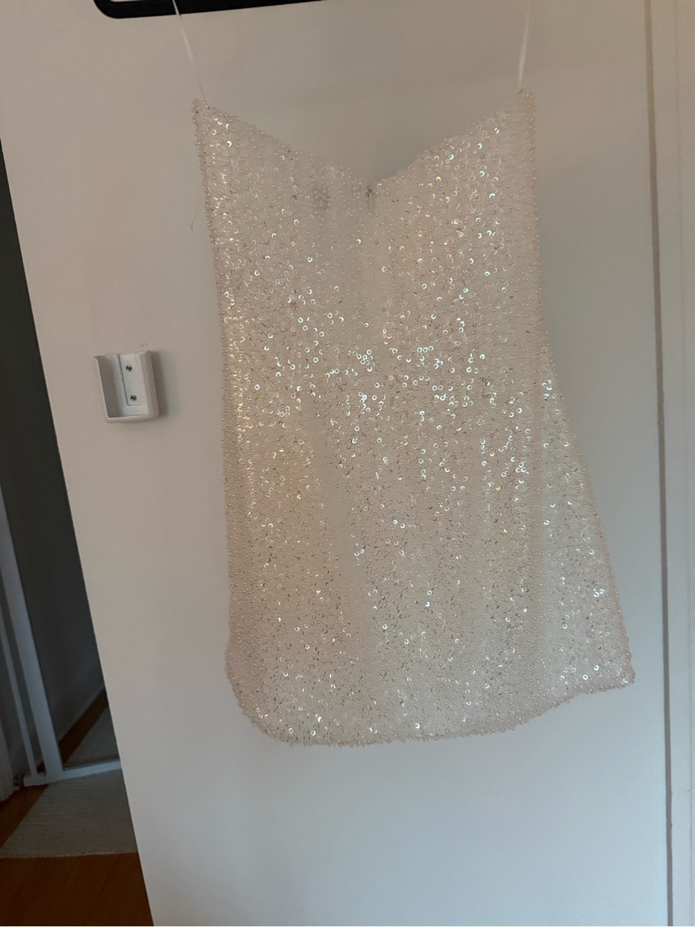 Sau Lee Lara Strapless White Beaded Mini Dress with Sweetheart Neckline, Sz 2 - Picture 3 of 8